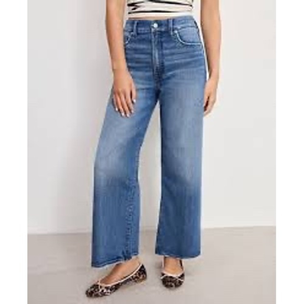 Good American  good waist palazzo crop jeans 31